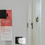 Bloss.